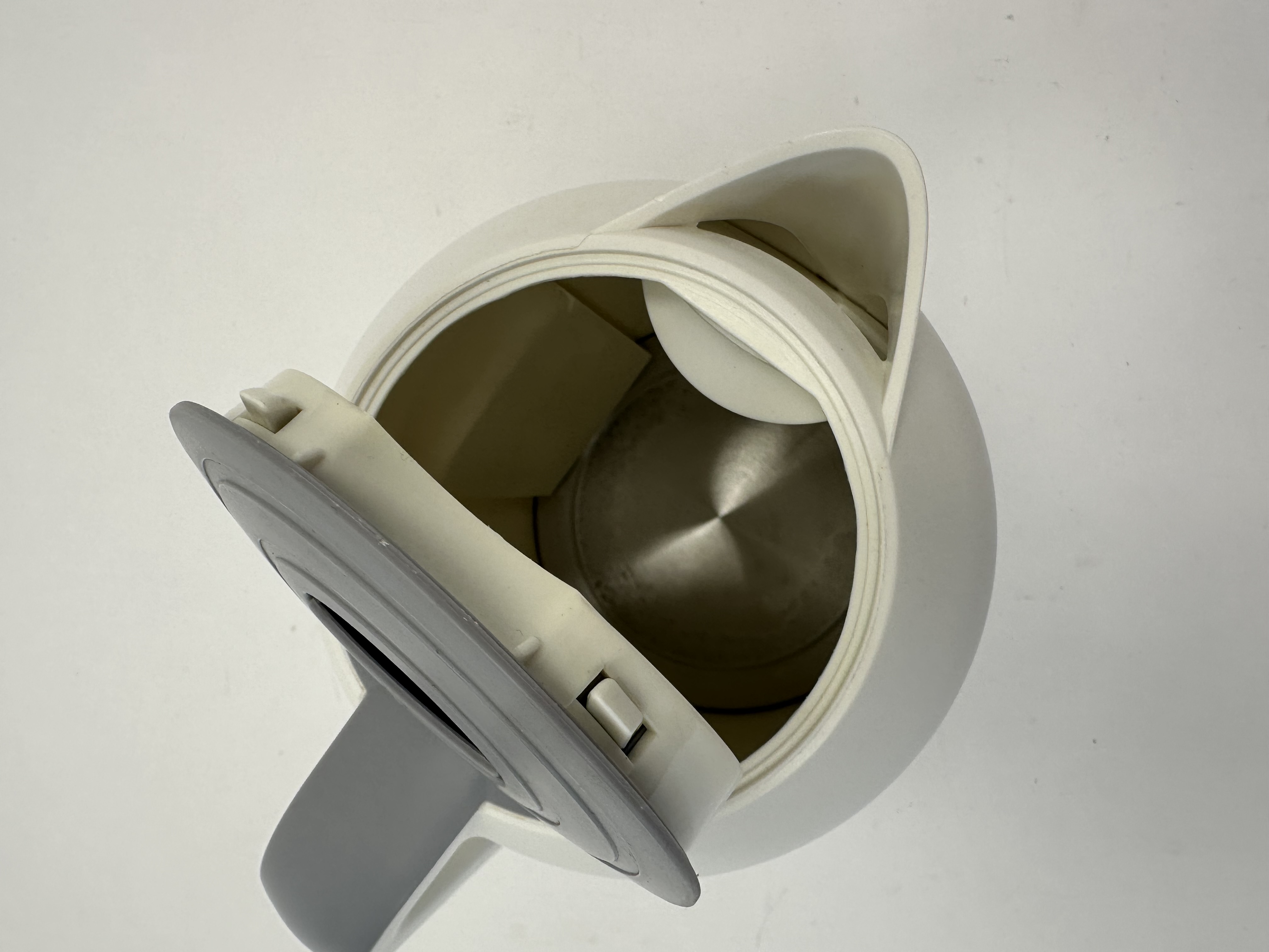 Russell Hobbs virdulys