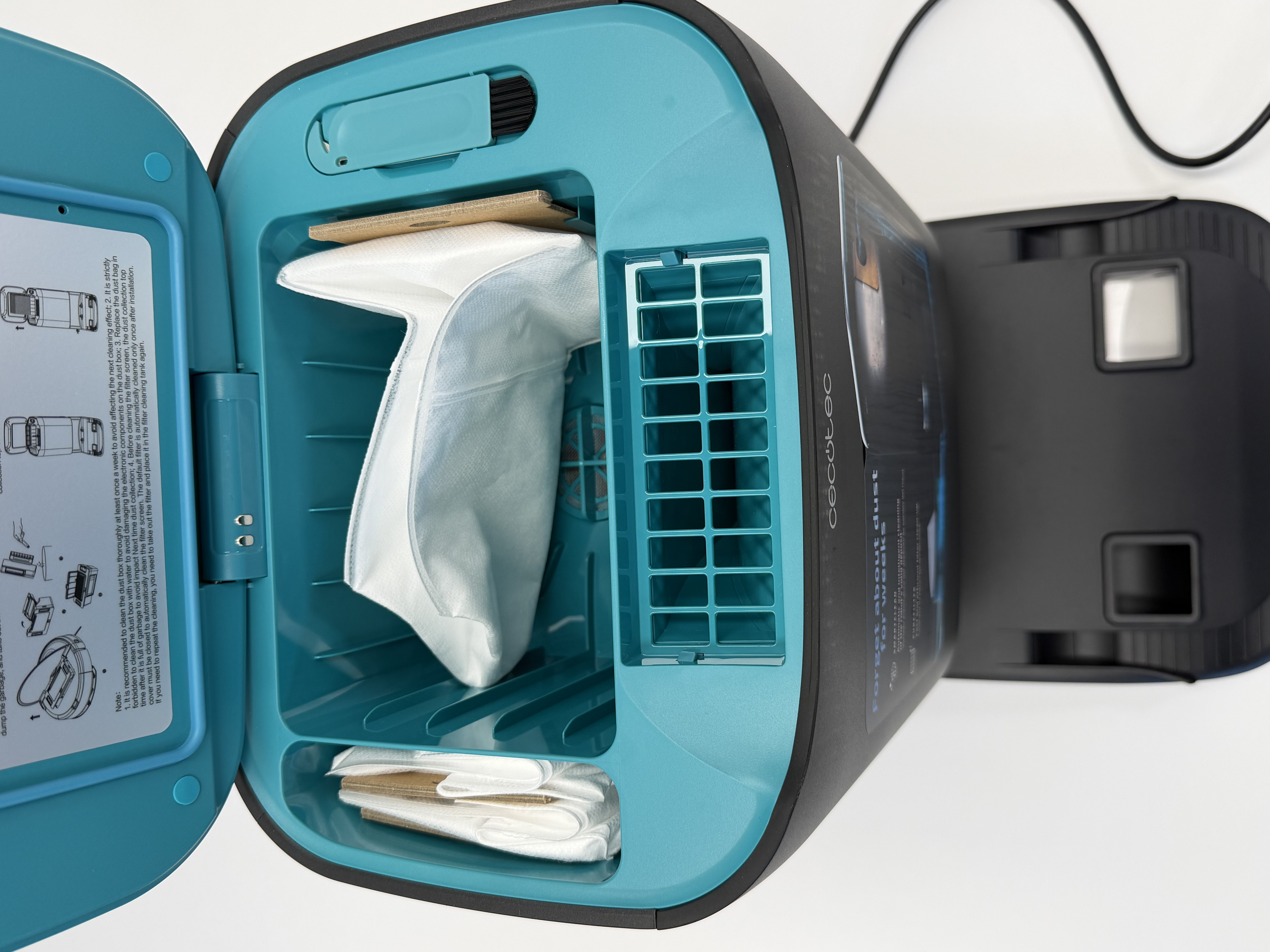 Cecotec Conga Home 10000 roboto siurblio ištuštinimo stotis