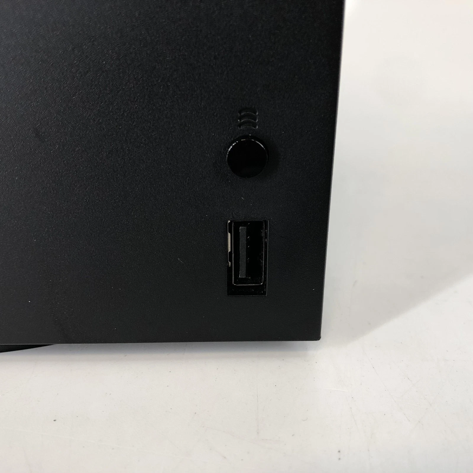 Xbox Series X žaidimų konsolė