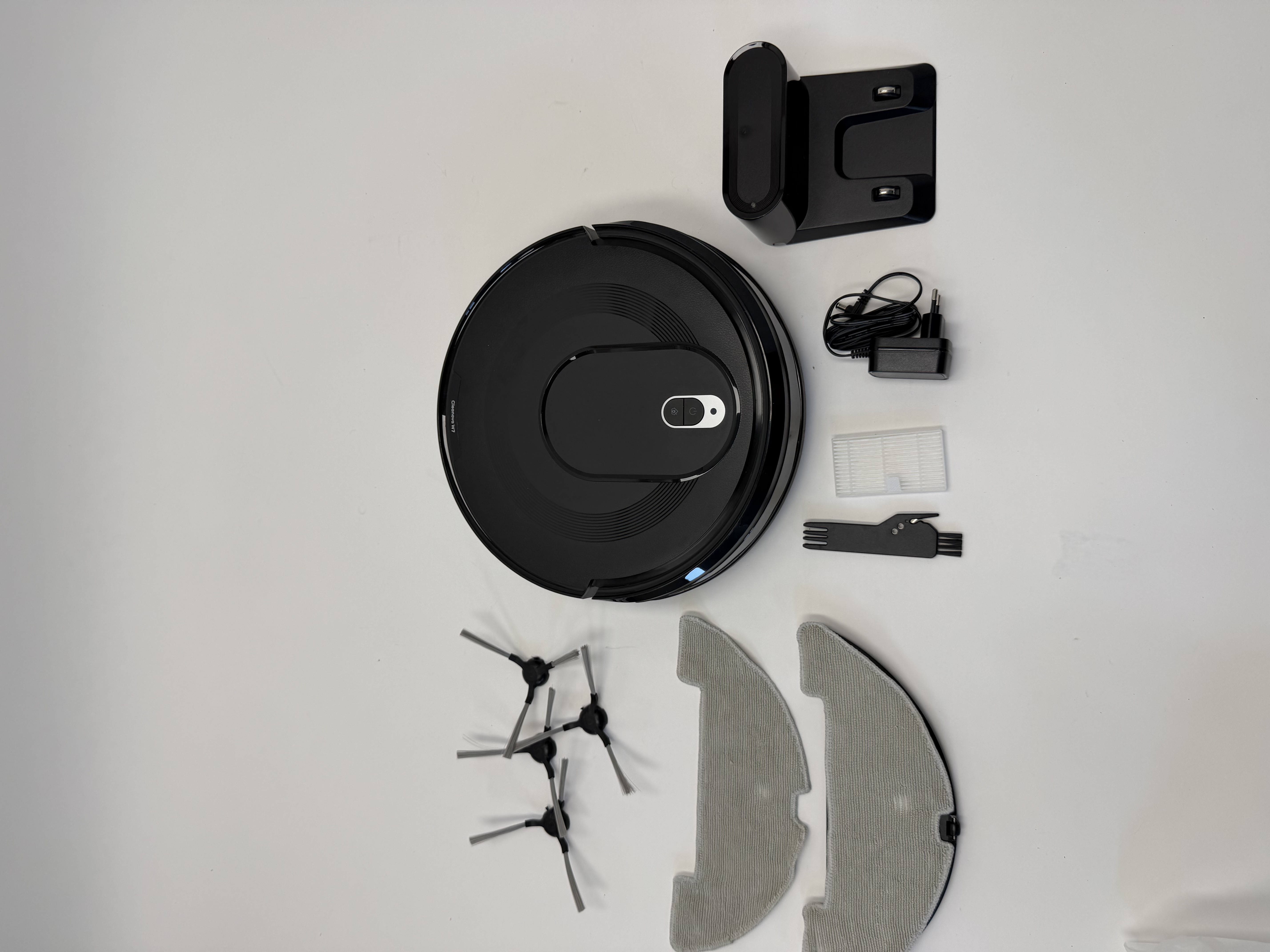 Cleanova robotas siurblys