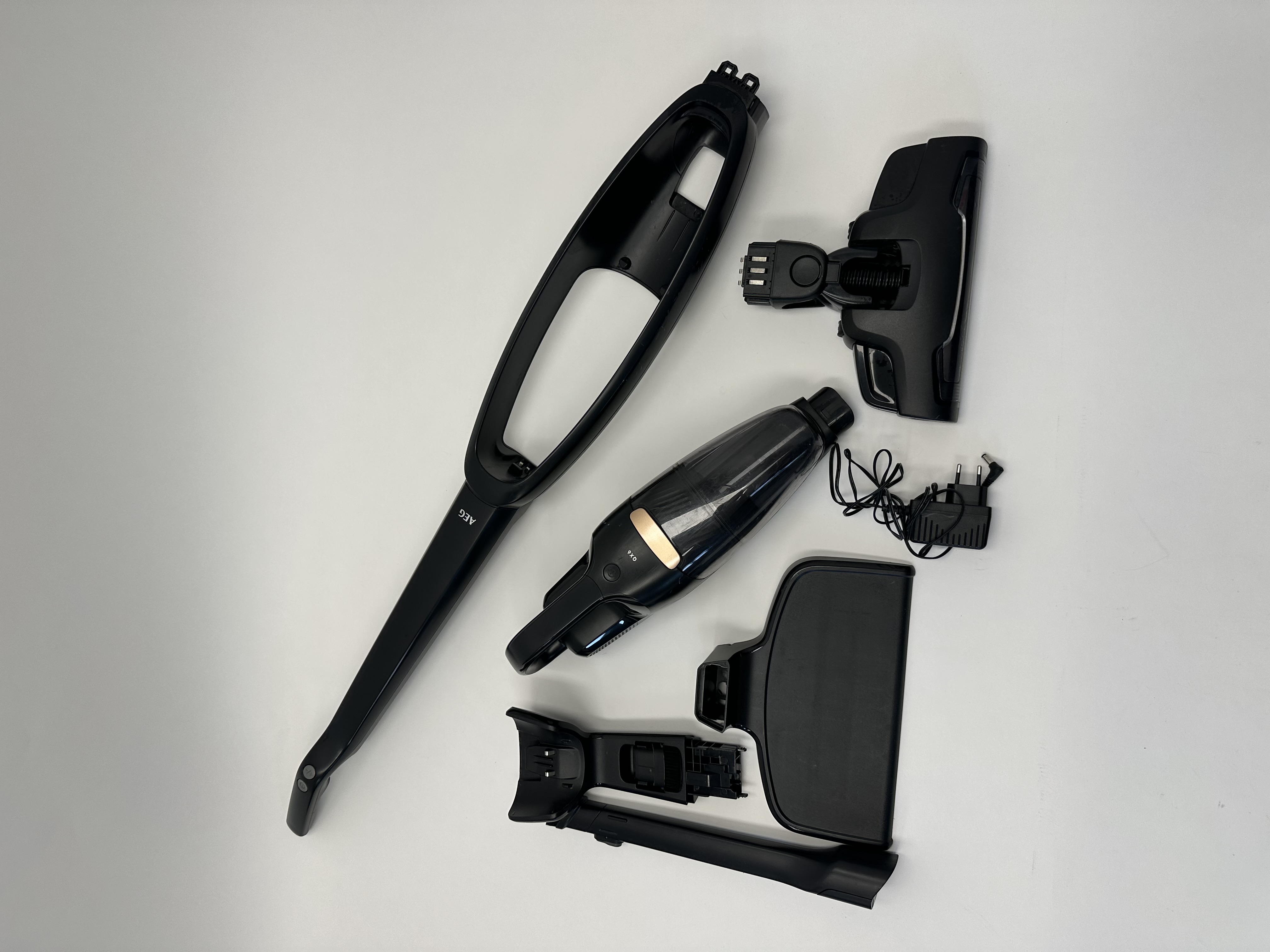 AEG QX6 dulkių siurblys