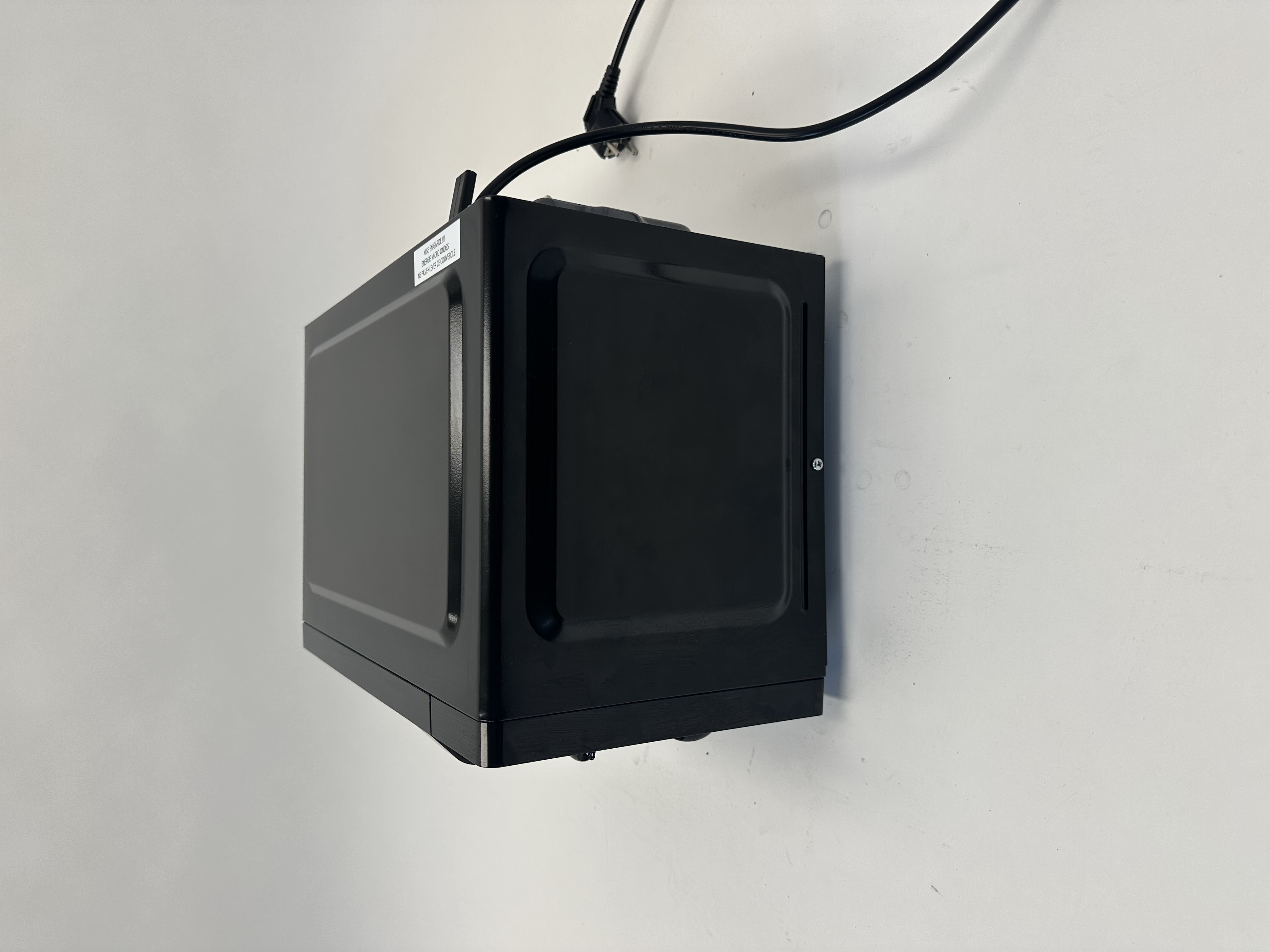 COMFEE Mikrobangų krosnelė 20 l 700 W Juoda