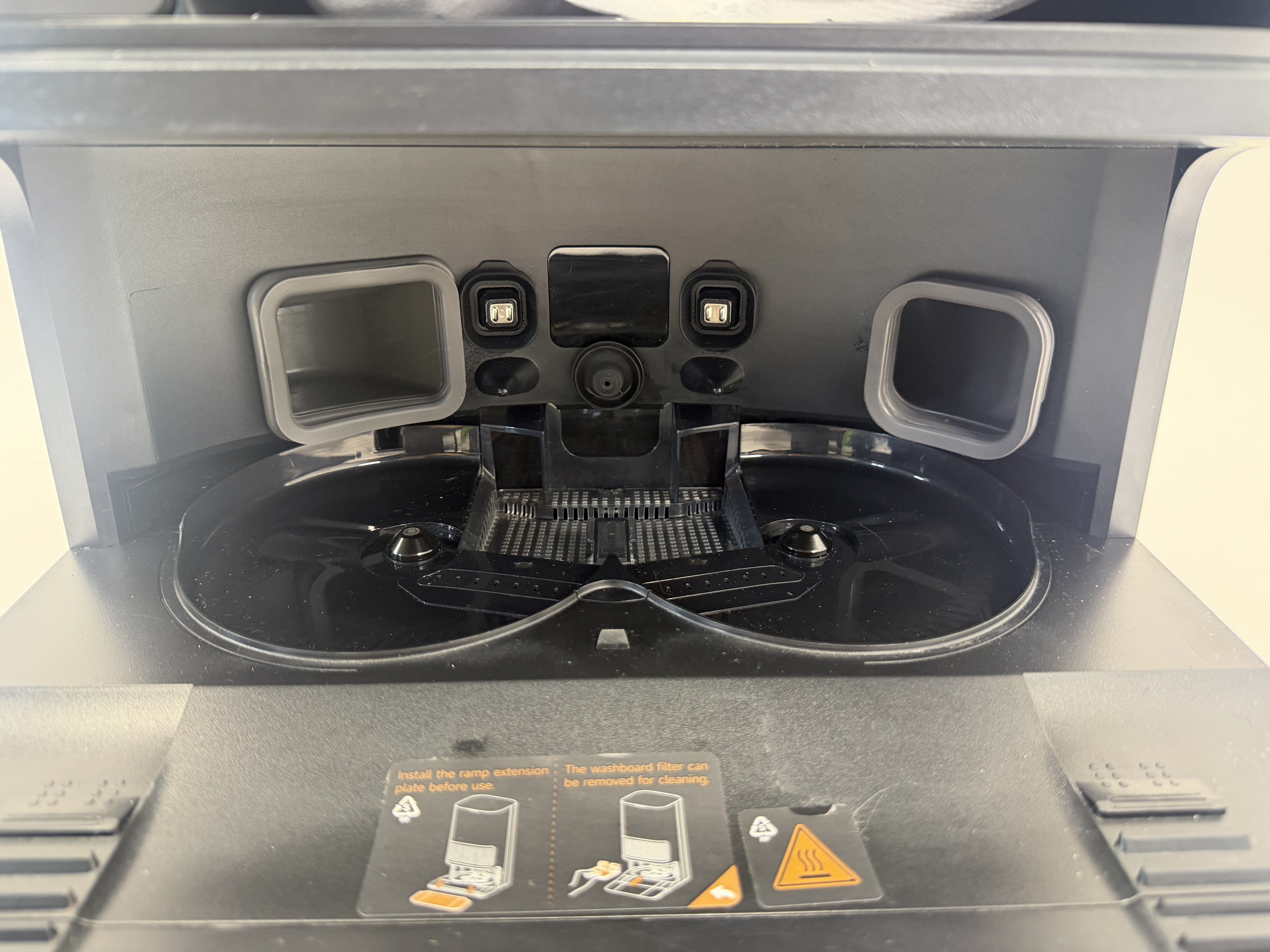 Dreame L40s Pro Ultra robotas siurblys