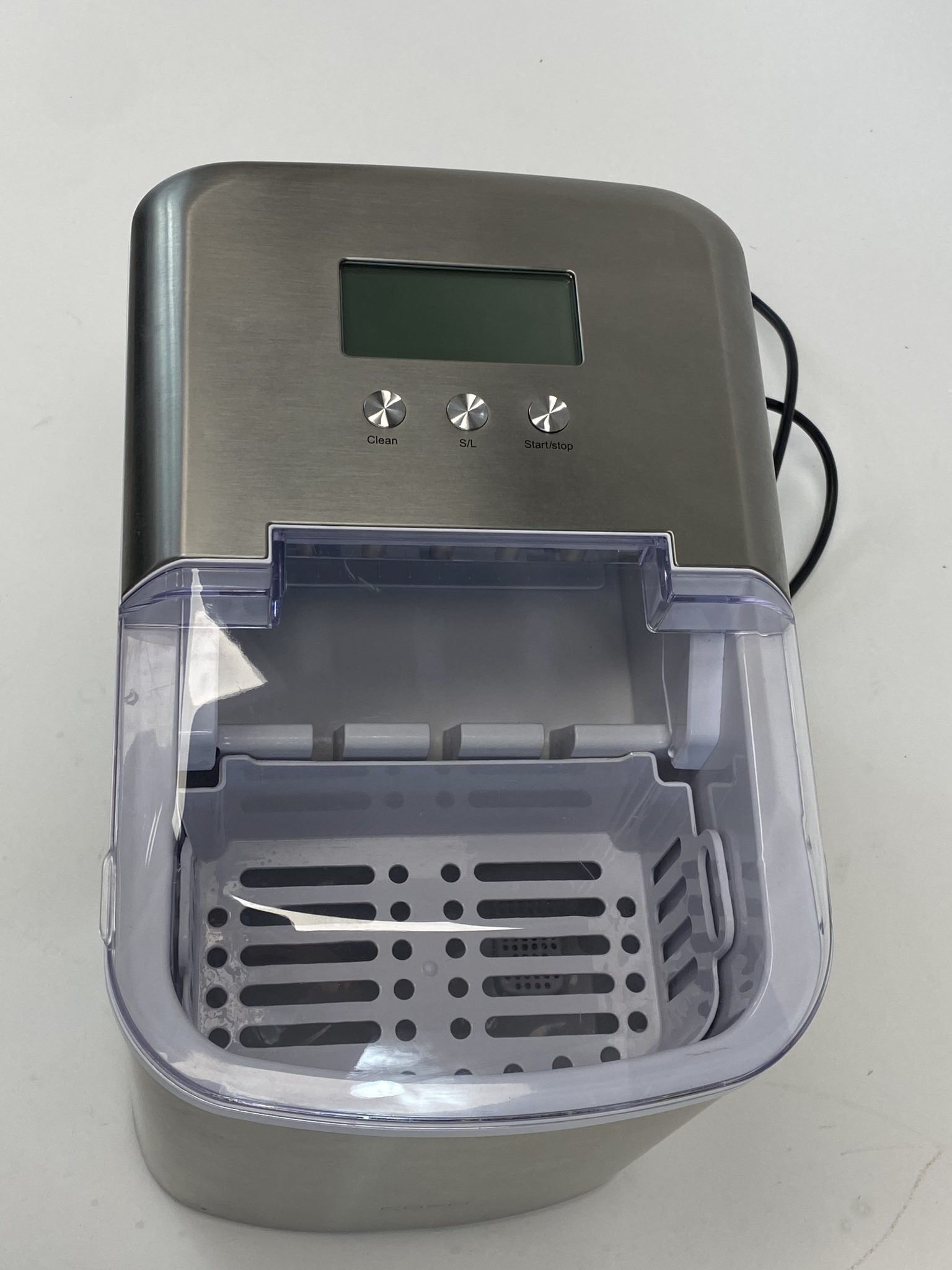 Caso Design IceChef Pro ledo kubelių gaminimo aparatas