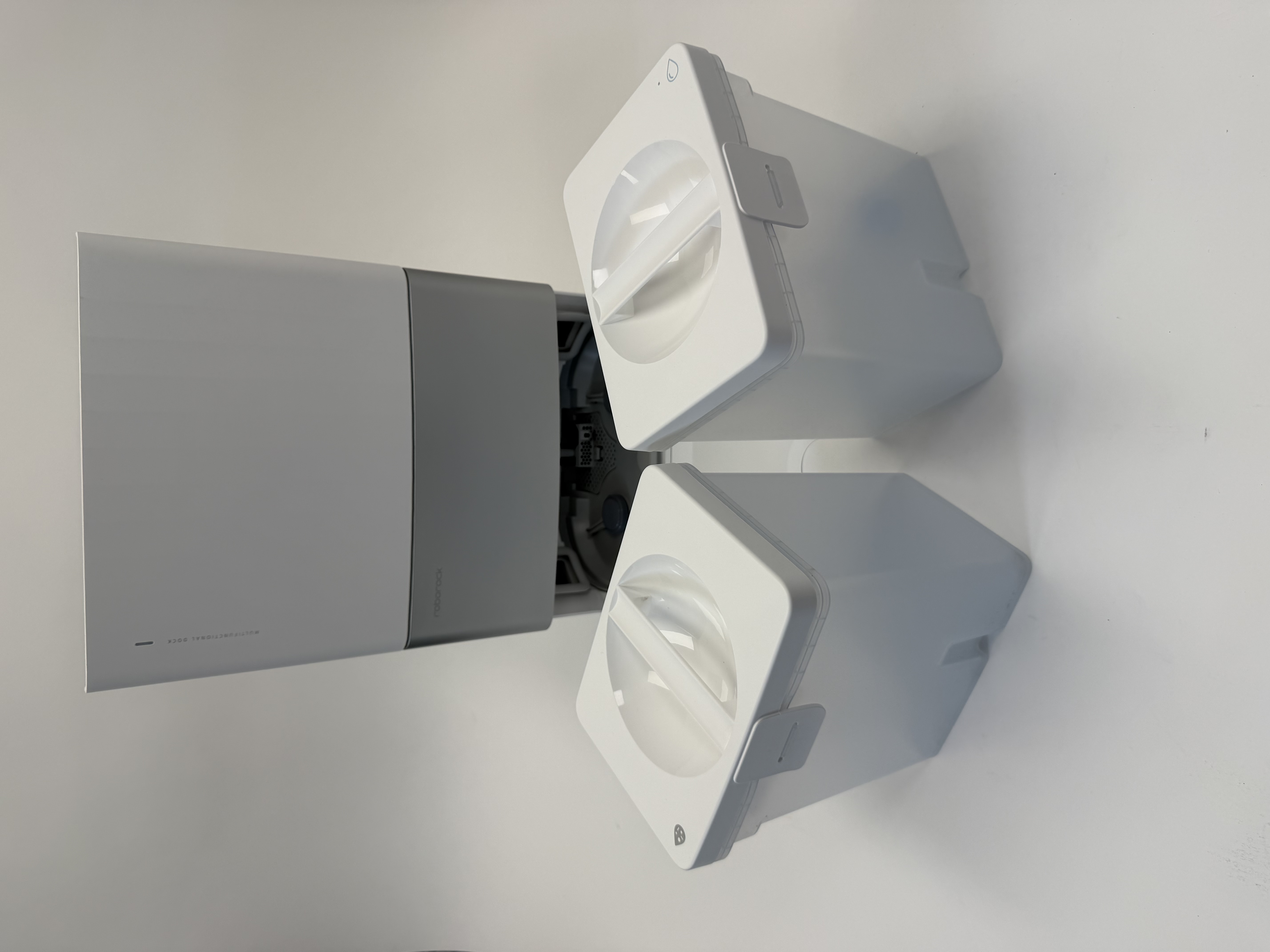 Roborock Qrevo Master robotas siublys