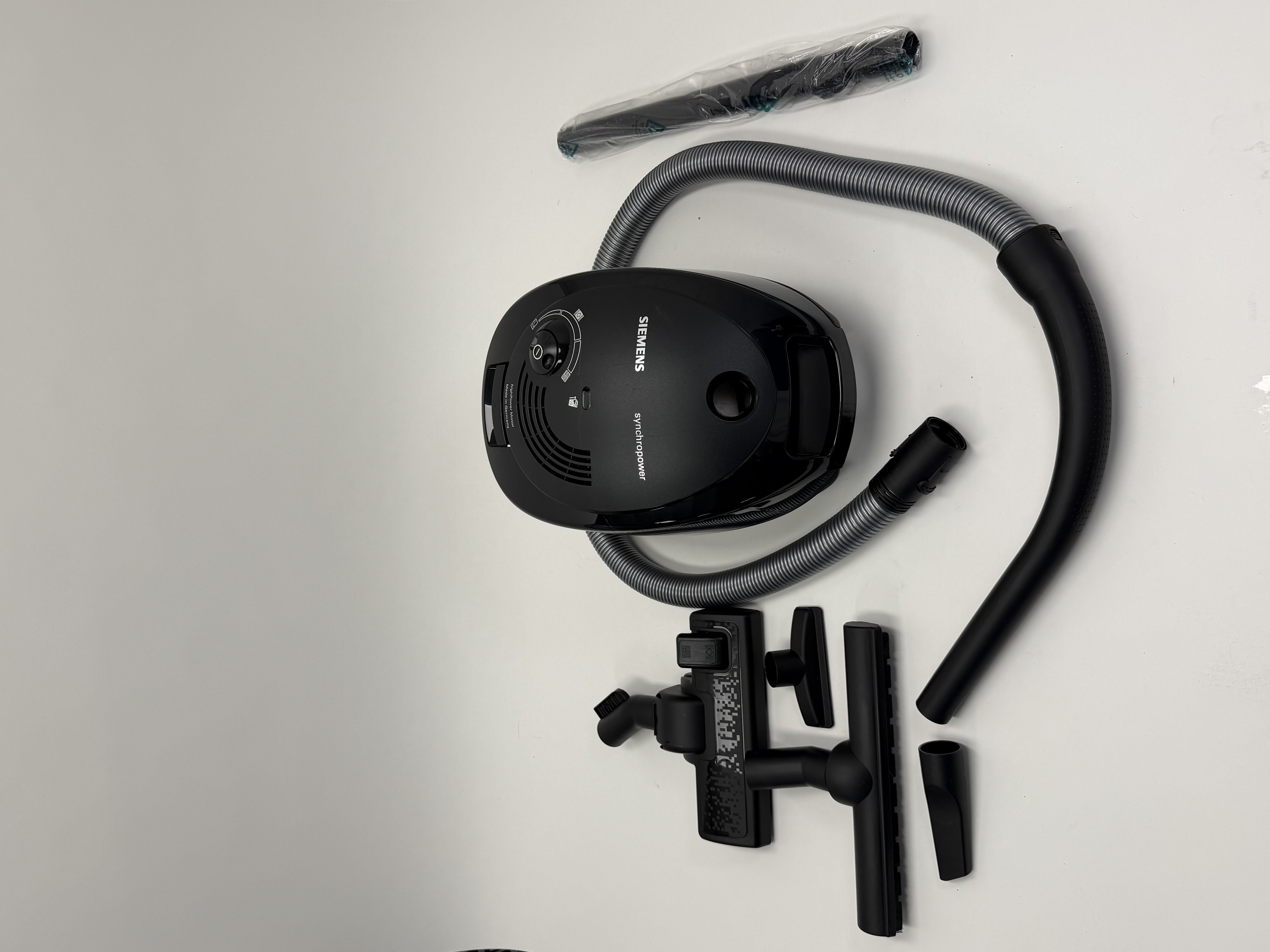 Siemens dulkių siurblys VS06 Synchropower