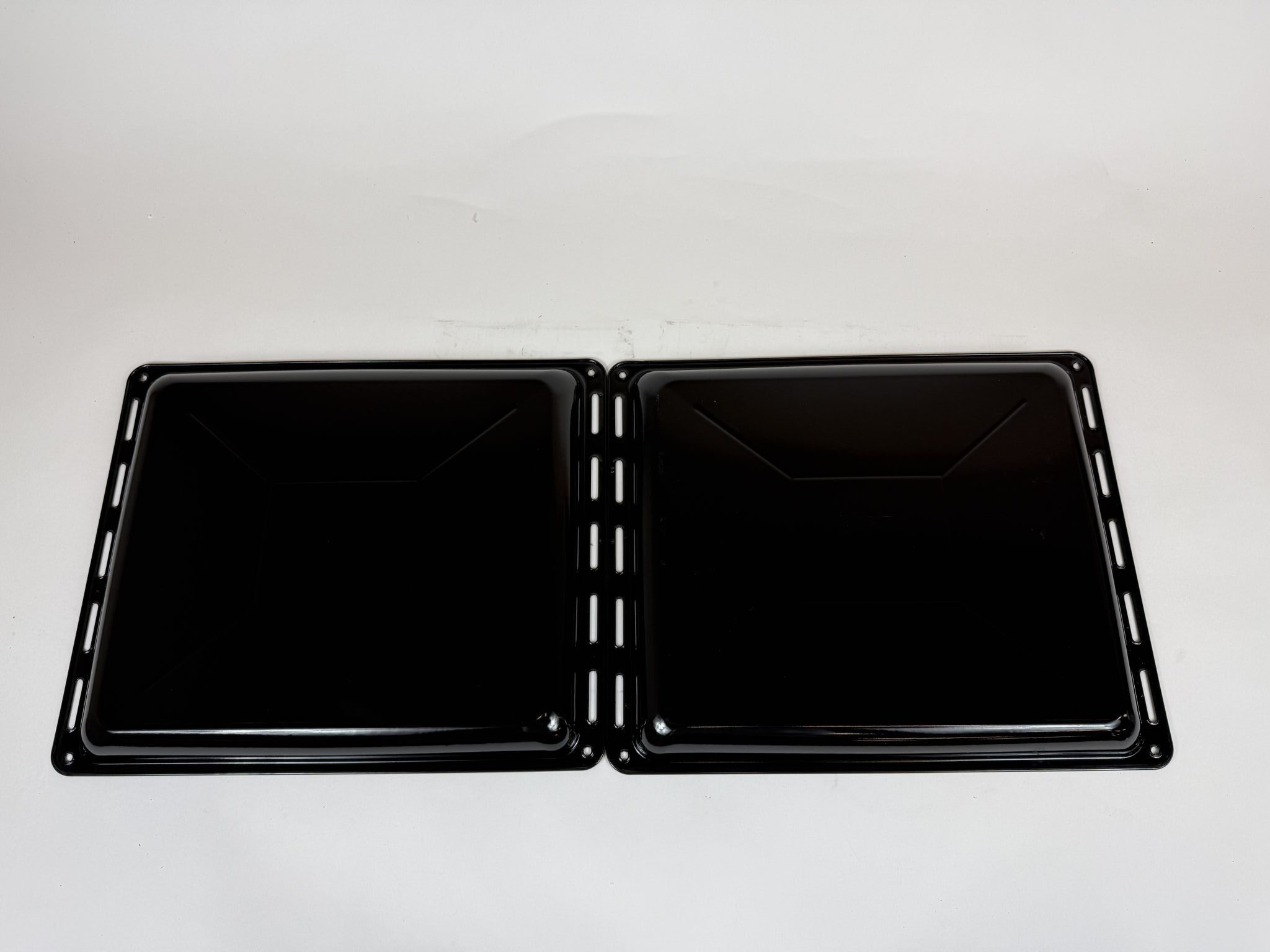 ICQN 44,5 x 37,5 cm 2vnt kepimo skarda