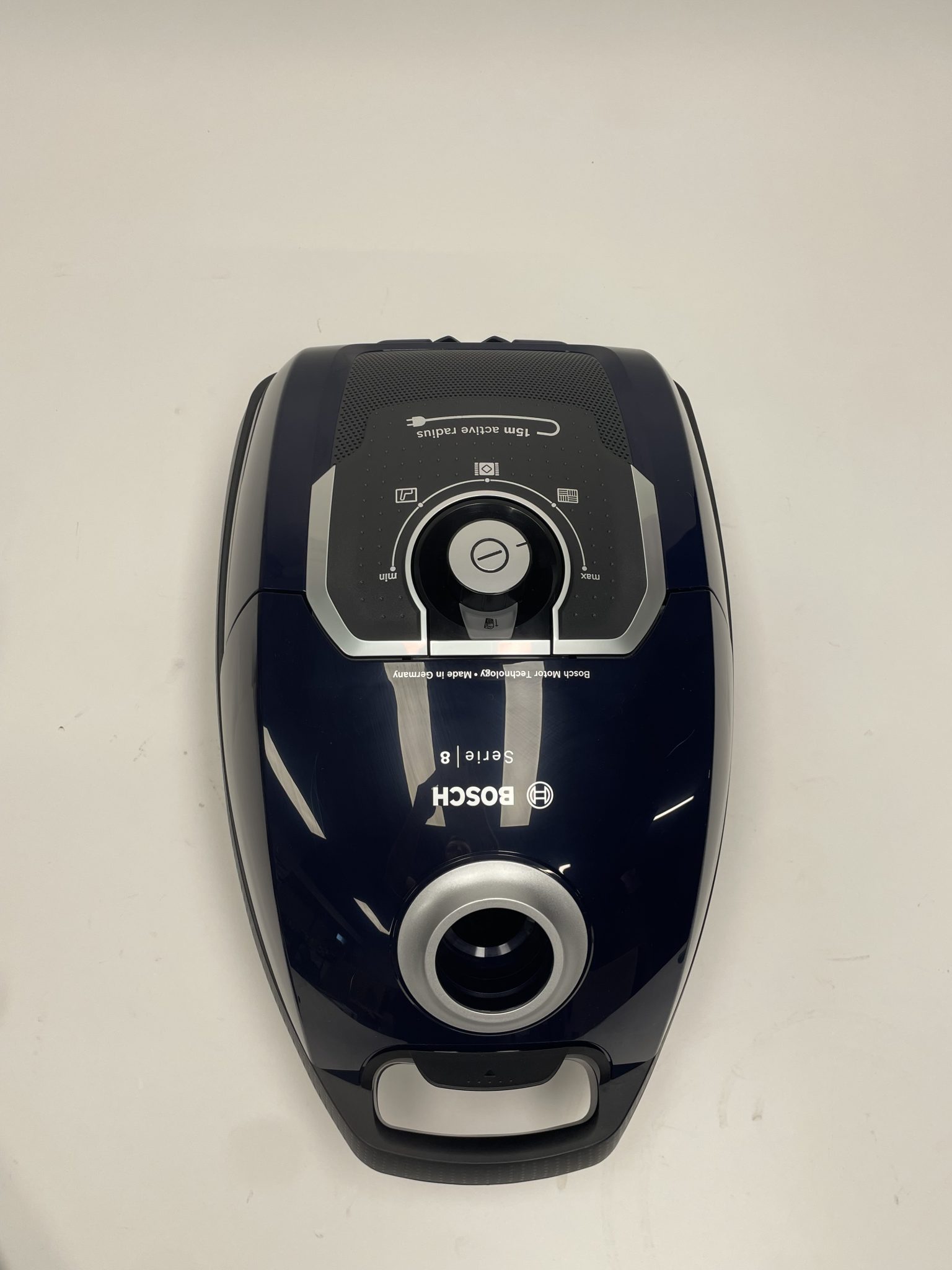 Bosch Serie 8 dulkių siurblys