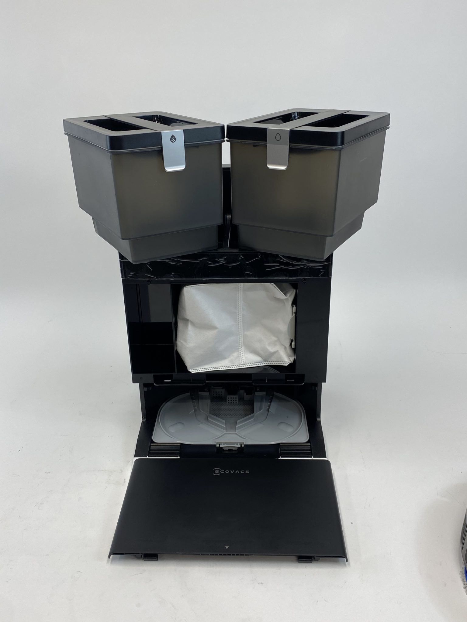 Ecovacs DEEBOT T30e OMNI robotas siurblys