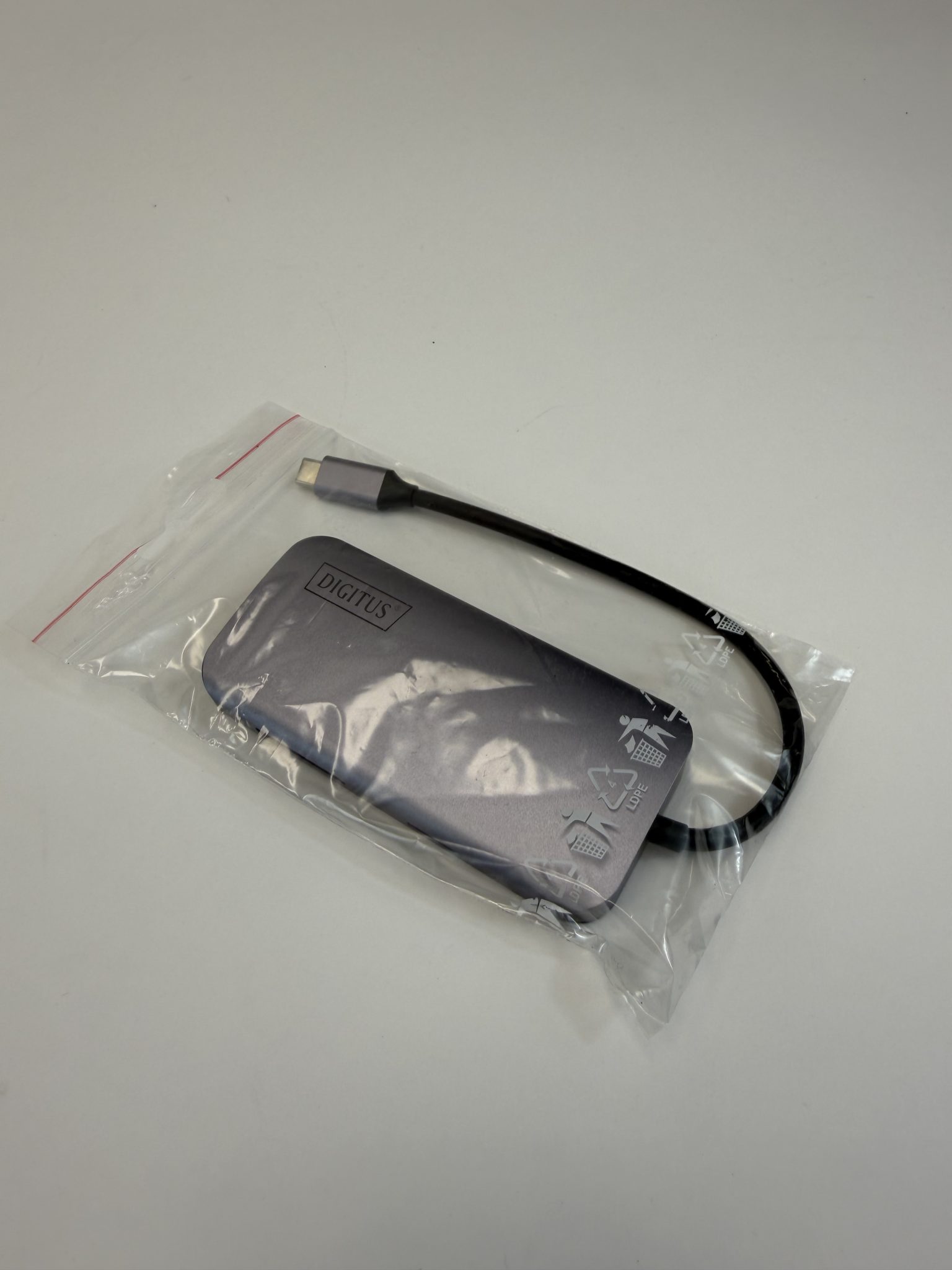 DIGITUS DA-70884 USB-C šakotuvas 8 jungtys