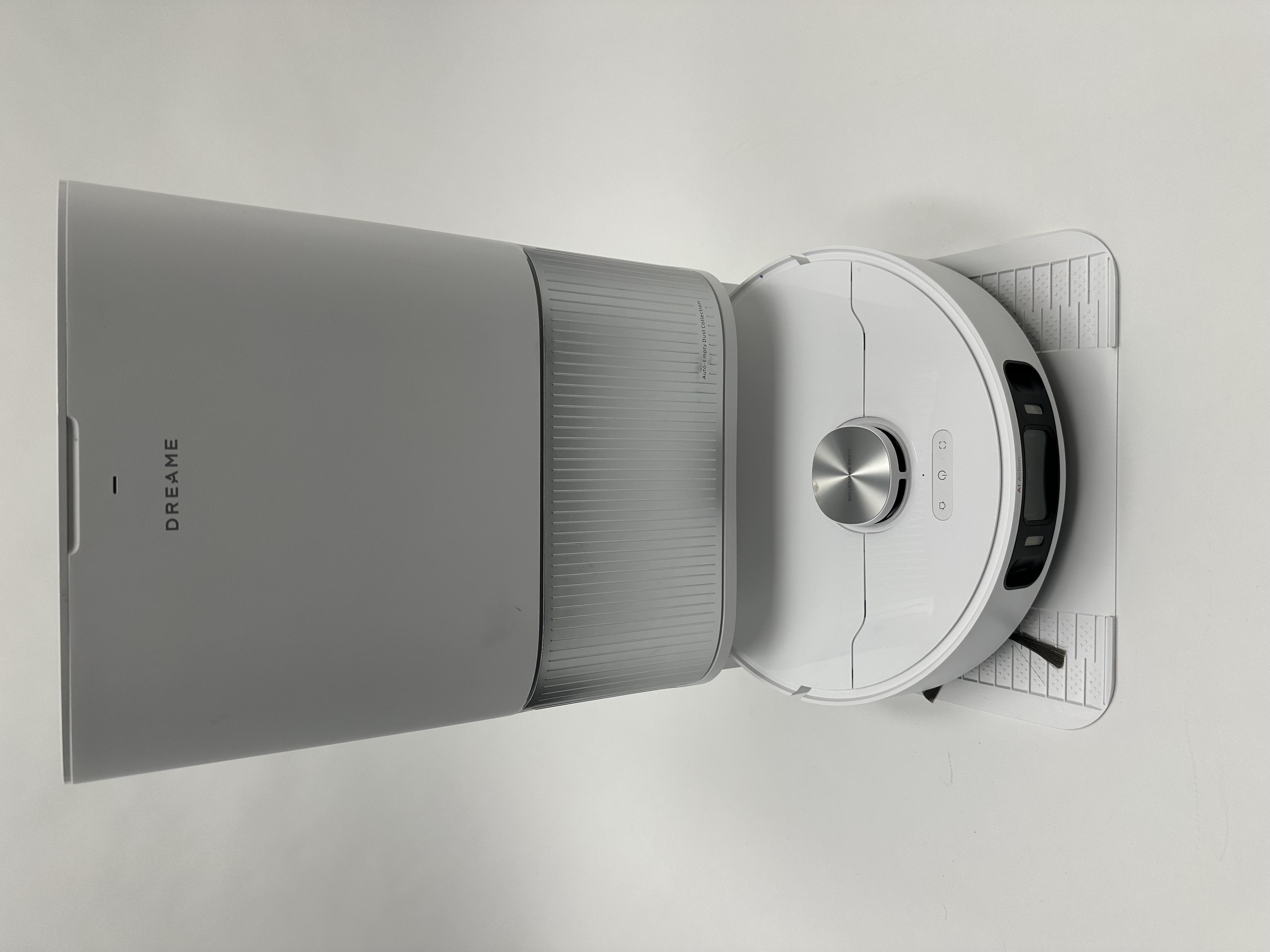 Dreame L40 Ultra AE robotas siurblys
