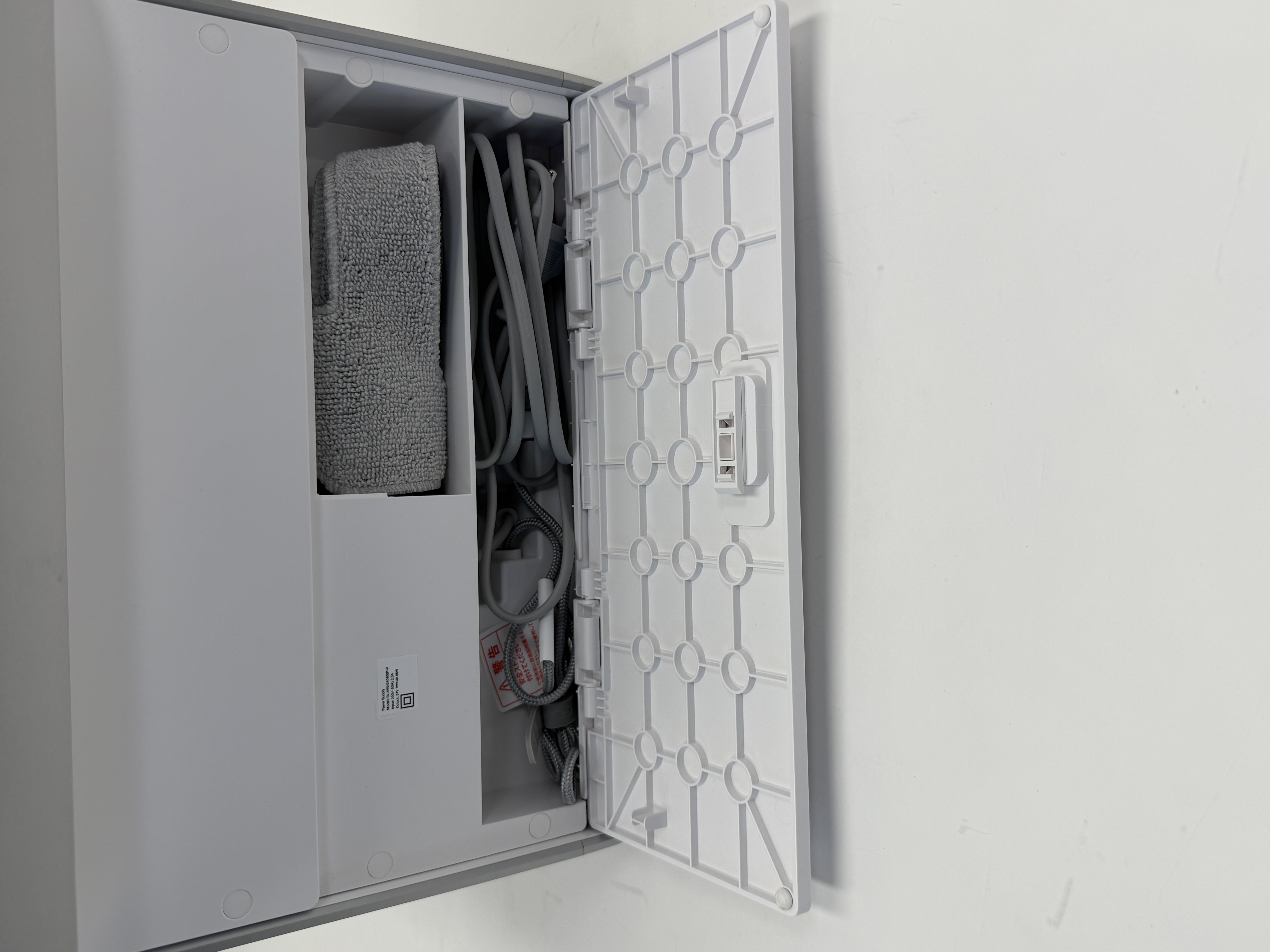 Ecovacs WINBOT W2 Pro Omni langų valymo robotas