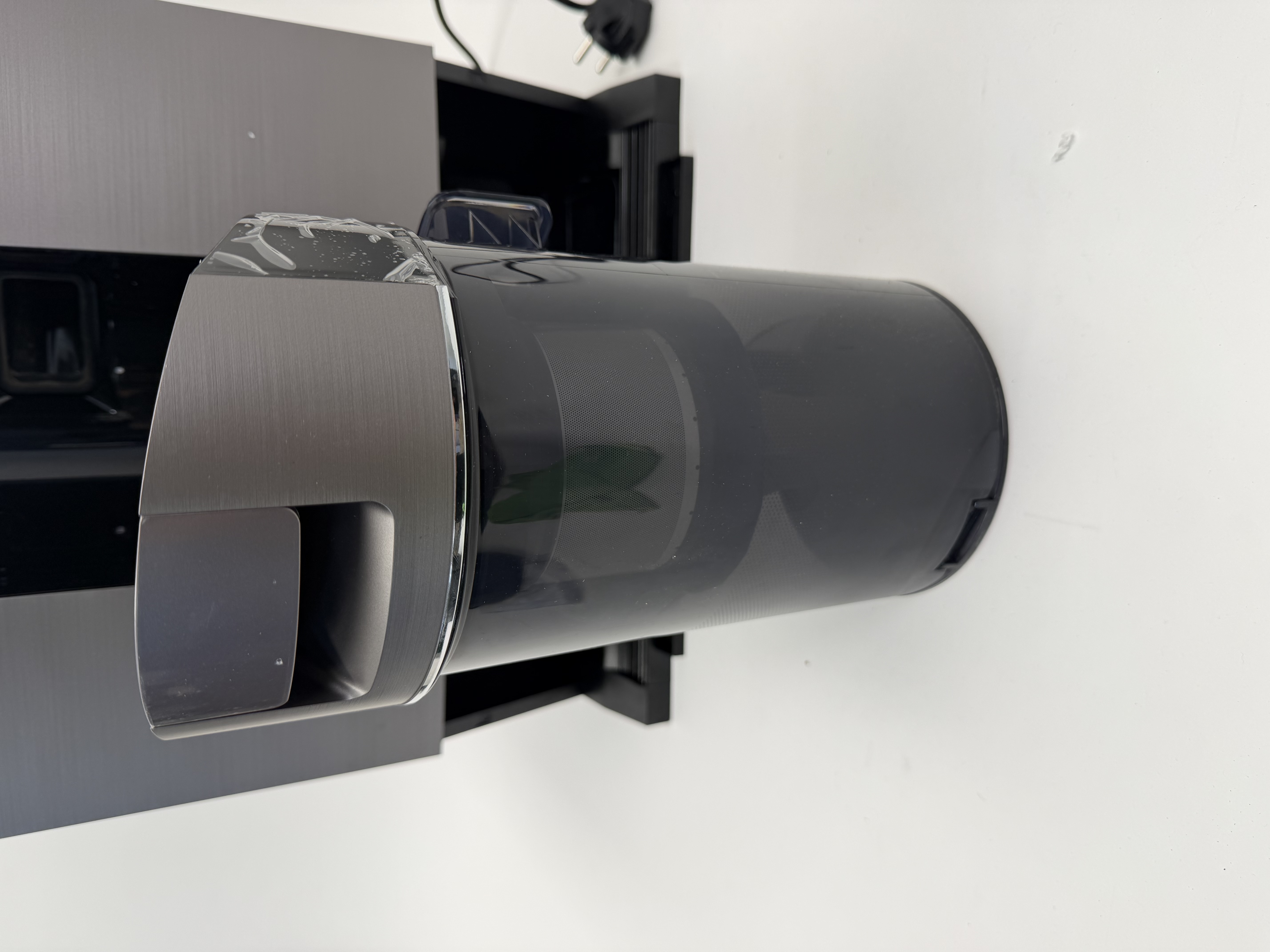 Ecovacs X11 OMNICYCLONE robotas siurblys
