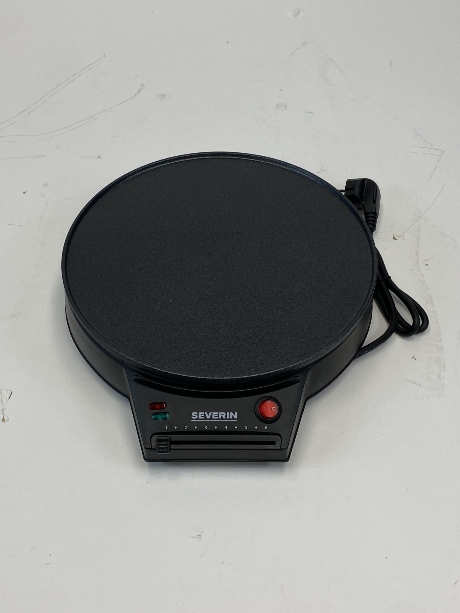 Severin crepe kepimo aparatas