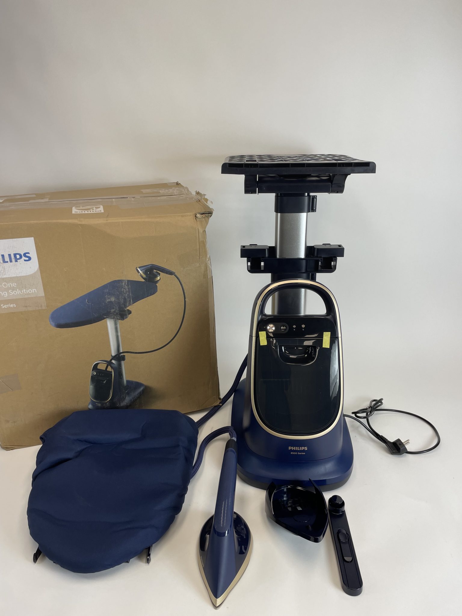 Philips All-in-One garo stotis