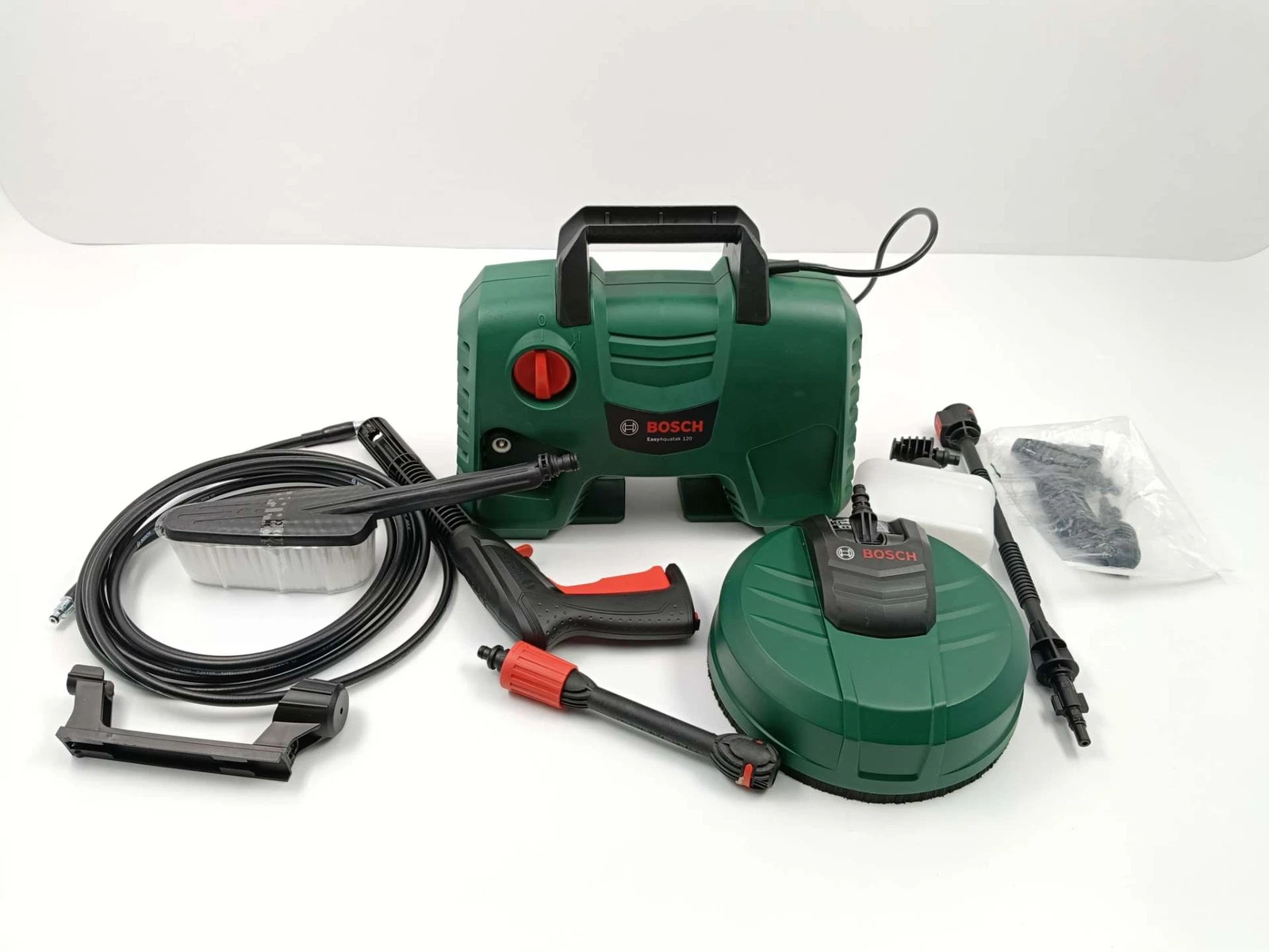 Bosch EasyAquatak 120 aukšto slėgio plovykla